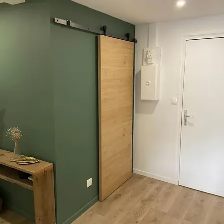 Апартаменты Cosy Emplacement N1 Theatre Шербур-ан-Котантен