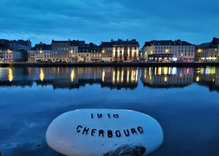 Cosy Emplacement N1 Theatre *